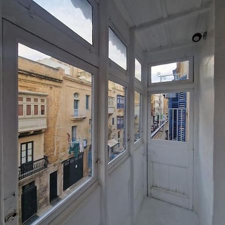 No 60, 2Nd Floor, Centrally Located, Fully Equipped Studio Apt Floriana Exterior foto