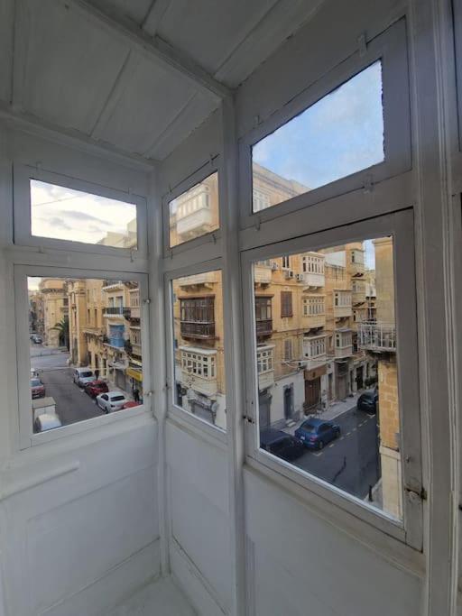 No 60, 2Nd Floor, Centrally Located, Fully Equipped Studio Apt Floriana Exterior foto